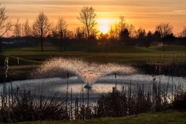 Silverstone Golf Club And Hotel Eksteriør bilde