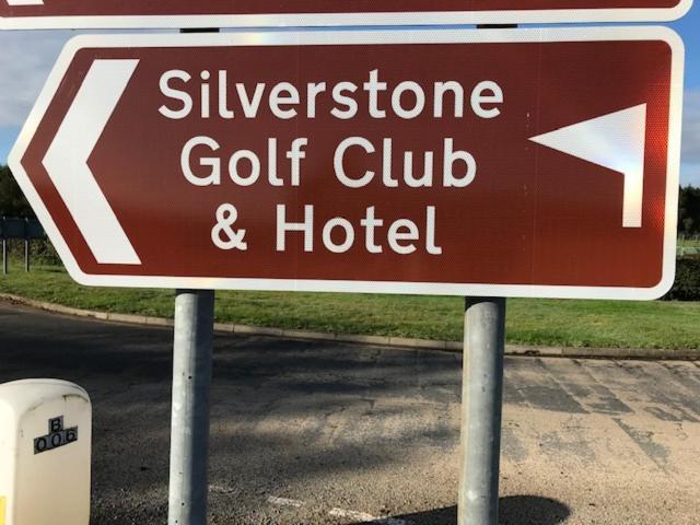 Silverstone Golf Club And Hotel Eksteriør bilde